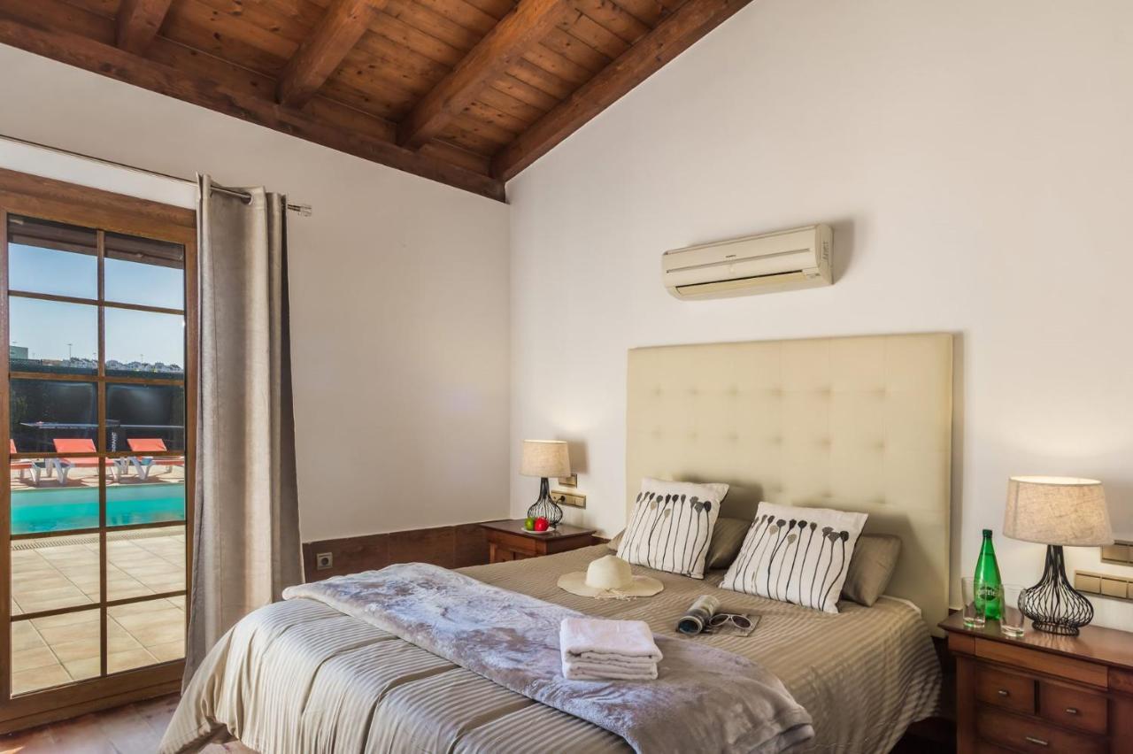 Villa Simona By Villa Plus كوراليهو المظهر الخارجي الصورة